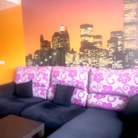 Manhattan. Apartamento En Urb, Con Piscina Apartamento *